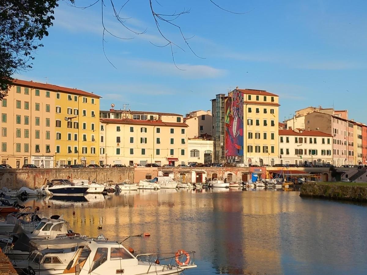 Lotte'S Guesthouse Livorno Eksteriør billede